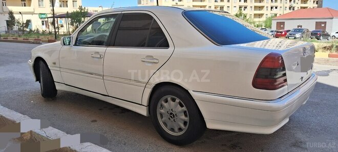 Mercedes C 220 1995, 387,411 km - 2.2 l - Bakı