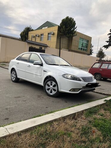 Daewoo Gentra 2014, 305,000 km - 1.5 l - Xaçmaz