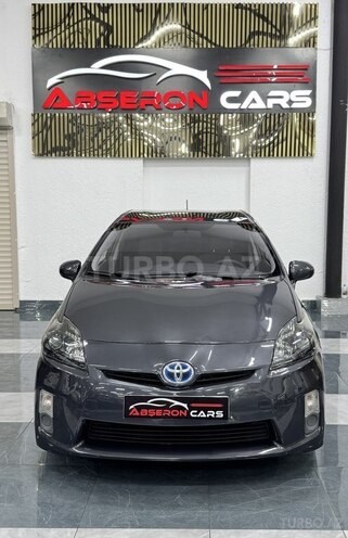 Toyota Prius-2