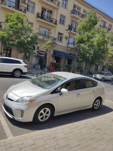 Toyota Prius 2014, 398,313 km - 1.8 л - Bakı