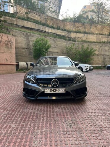 Mercedes C 300 2017, 100,000 km - 2.0 l - Bakı