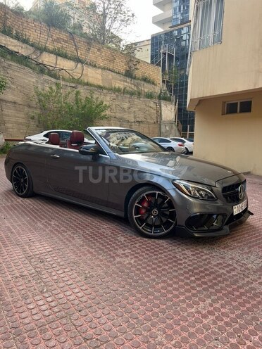Mercedes C 300 2017, 100,000 km - 2.0 l - Bakı