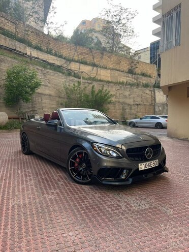 Mercedes C 300 2017, 100,000 km - 2.0 l - Bakı