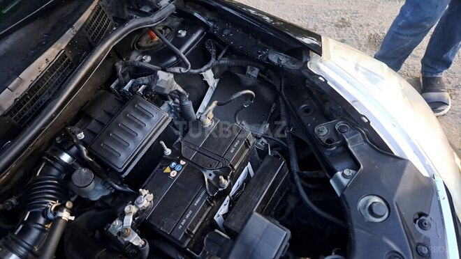 Nissan Tiida 2008, 354,000 km - 1.6 l - Qazax