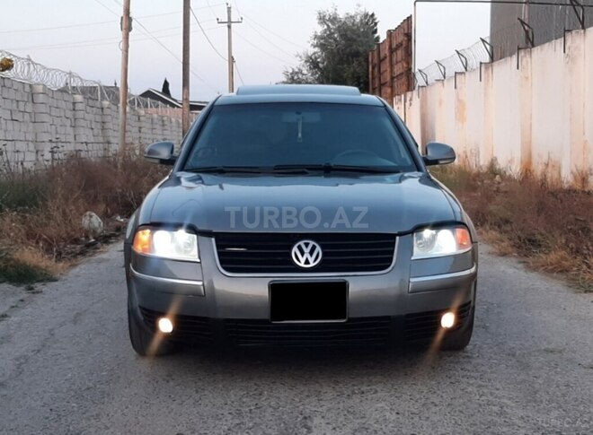 Volkswagen Passat 2004, 299,500 km - 1.8 l - Bakı