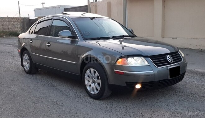 Volkswagen Passat 2004, 299,500 km - 1.8 l - Bakı