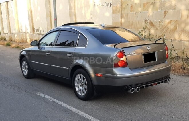 Volkswagen Passat 2004, 299,500 km - 1.8 l - Bakı