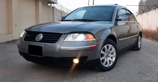 Volkswagen Passat 2004, 299,500 km - 1.8 l - Bakı