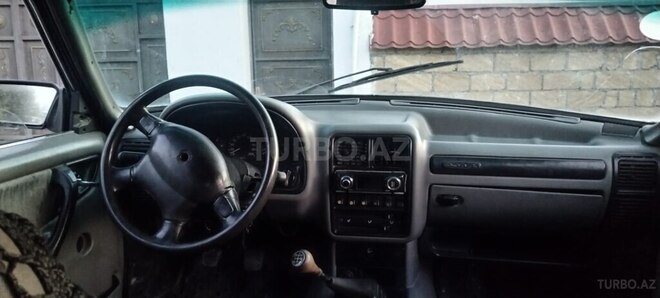 GAZ 3110 2002, 22,300 km - 2.3 l - Mingəçevir