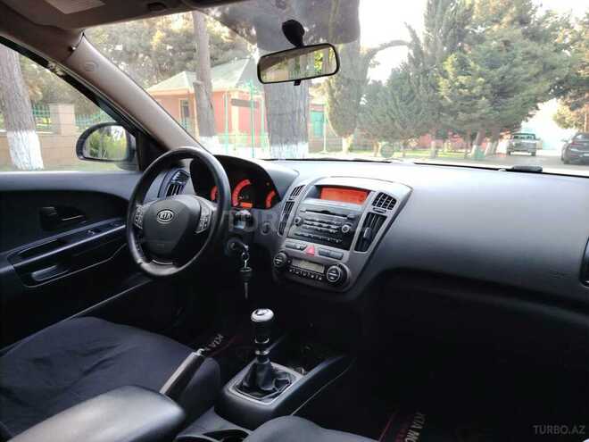Kia  2008, 338,000 km - 1.6 l - Bakı