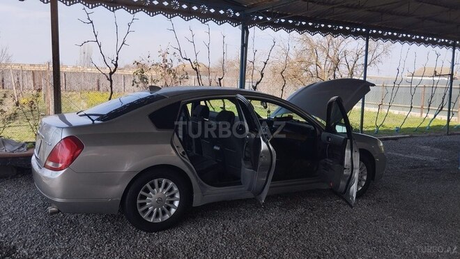 Nissan Teana 2003, 253,989 km - 2.5 l - Salyan