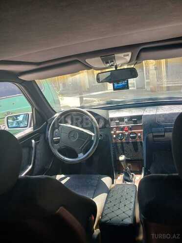 Mercedes C 200 1997, 126,480 km - 2.0 l - Biləsuvar