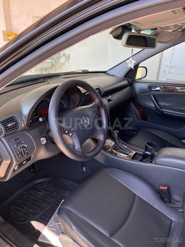 Mercedes C 240 2001, 224,000 km - 2.4 l - Yevlax