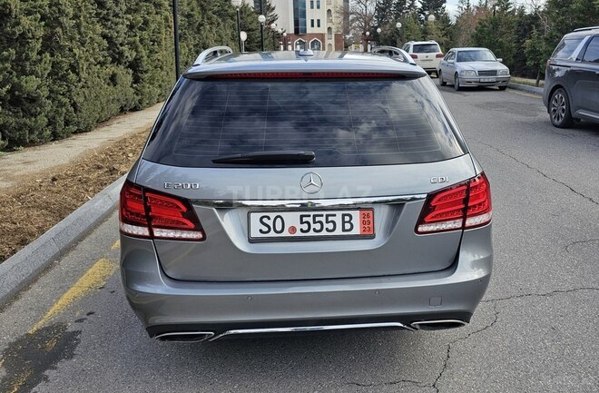 Mercedes E 200 d 2014, 162,550 km - 2.1 л - Bakı