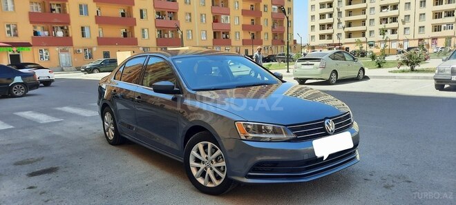 Volkswagen Jetta-10