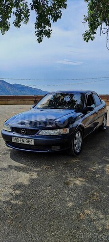Opel Vectra-2