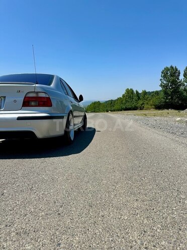 BMW 530 2001, 305,000 km - 3.0 l - Qəbələ