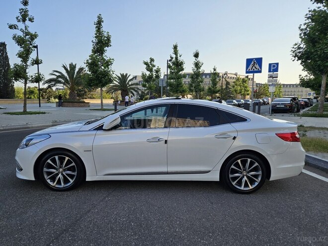 Hyundai Grandeur 2015, 179,000 km - 2.2 l - Bakı