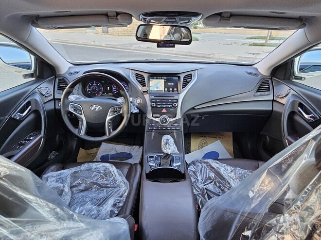 Hyundai Grandeur 2015, 179,000 km - 2.2 l - Bakı