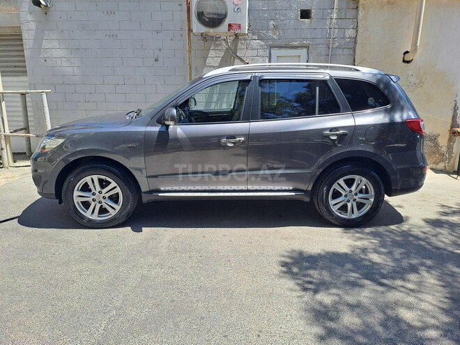 Hyundai Santa Fe 2010, 225,000 km - 2.0 л - Bakı