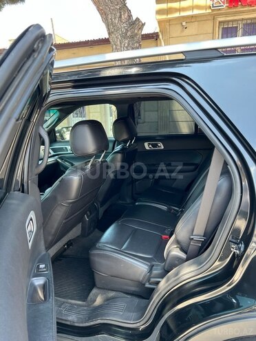 Ford Explorer 2015, 180,000 km - 3.5 l - Bakı