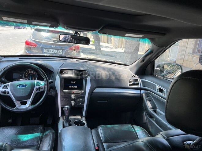 Ford Explorer 2015, 180,000 km - 3.5 l - Bakı
