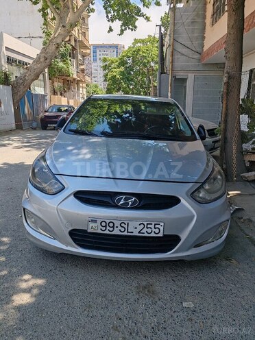 Hyundai Accent 2012, 270,000 km - 1.6 l - İmişli