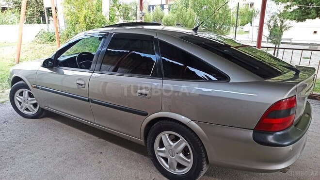 Opel Vectra 1997, 355,000 km - 2.0 l - Bərdə