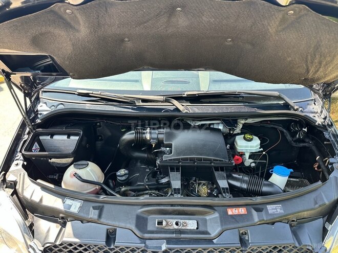 Mercedes Sprinter 519 2009, 248,000 km - 3.0 l - Bakı