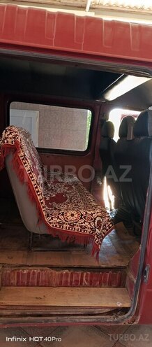 Ford Transit-6