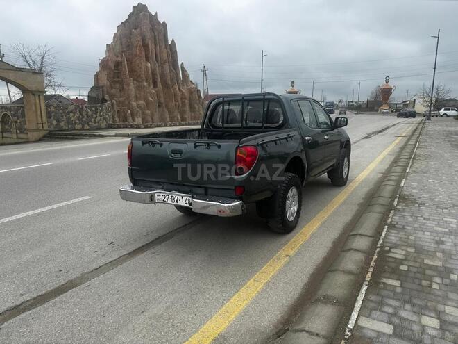 Mitsubishi L200 2007, 268,564 km - 2.5 l - Bakı