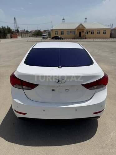 Hyundai Avante 2014, 215,000 km - 1.6 л - Bakı