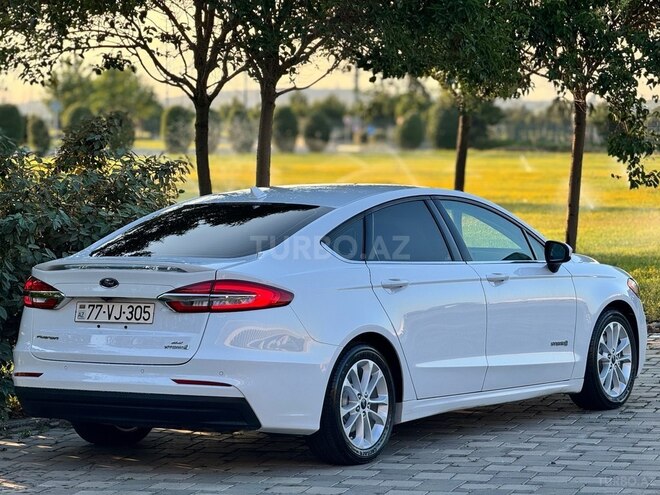 Ford Fusion (North America) 2019, 122,000 km - 2.0 л - Bakı