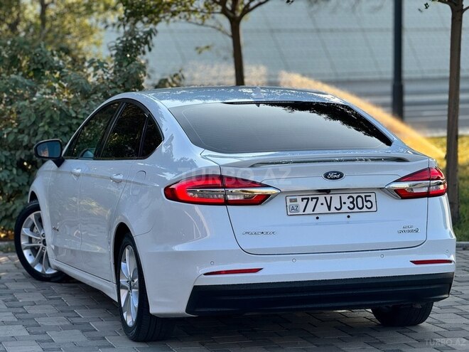 Ford Fusion (North America) 2019, 122,000 km - 2.0 л - Bakı