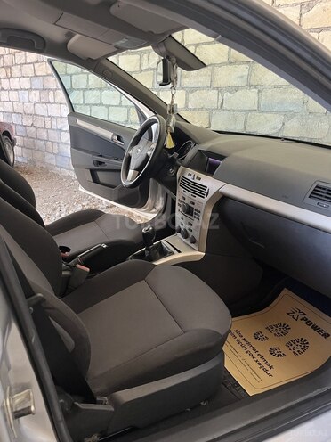 Opel Astra 2008, 230,000 km - 1.4 l - Xaçmaz