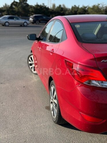 Hyundai Accent 2017, 152,888 km - 1.6 l - Bakı