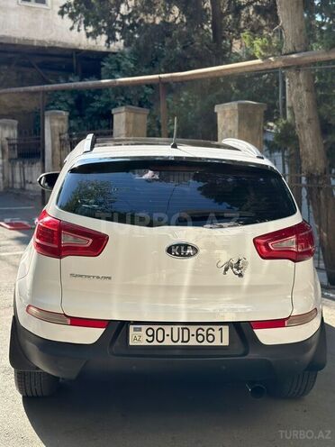 Kia Sportage 2010, 176,000 km - 2.0 l - Bakı