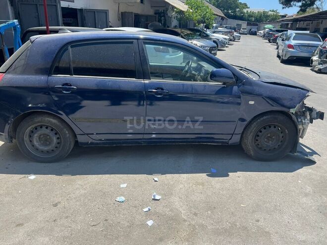 Toyota Corolla 2005, 230,000 km - 1.4 l - Bakı