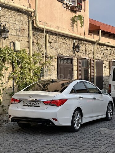 Hyundai Sonata 2013, 200,000 km - 2.0 l - Bakı