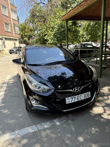 Hyundai Elantra 2015, 168,000 km - 1.8 l - Bakı