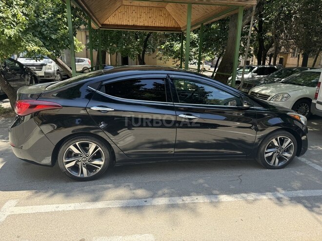 Hyundai Elantra 2015, 168,000 km - 1.8 l - Bakı