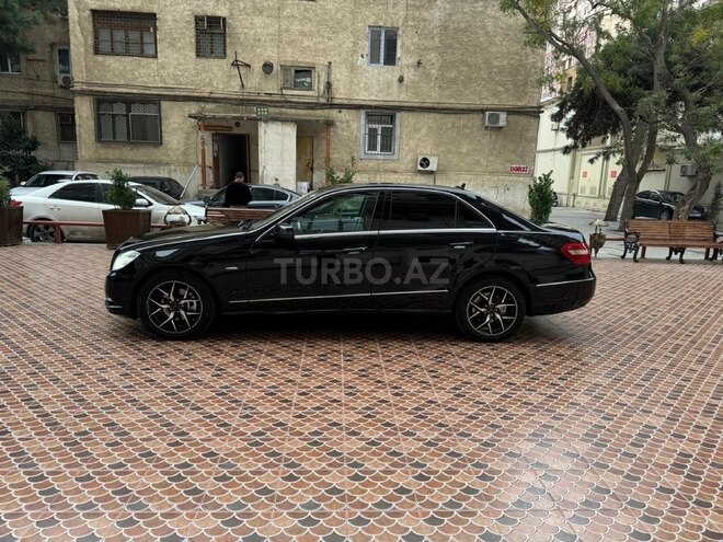 Mercedes E 220 d 2011, 286,000 km - 2.2 l - Bakı