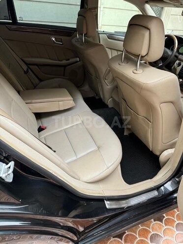Mercedes E 220 d 2011, 286,000 km - 2.2 l - Bakı