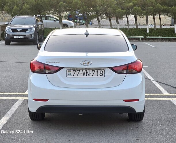 Hyundai Elantra 2015, 164,000 km - 1.8 l - Bakı