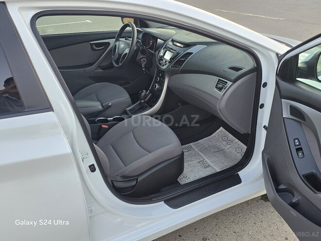 Hyundai Elantra 2015, 164,000 km - 1.8 l - Bakı