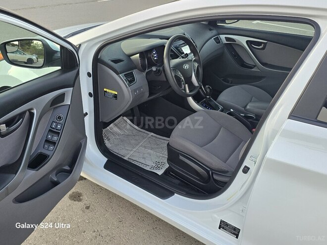 Hyundai Elantra 2015, 164,000 km - 1.8 l - Bakı