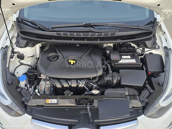Hyundai Elantra 2015, 164,000 km - 1.8 l - Bakı
