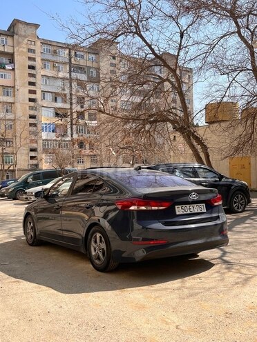 Hyundai Avante 2017, 146,000 km - 1.6 l - Bakı