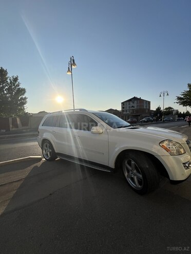 Mercedes GL 550 2008, 180,000 km - 5.5 л - Bakı