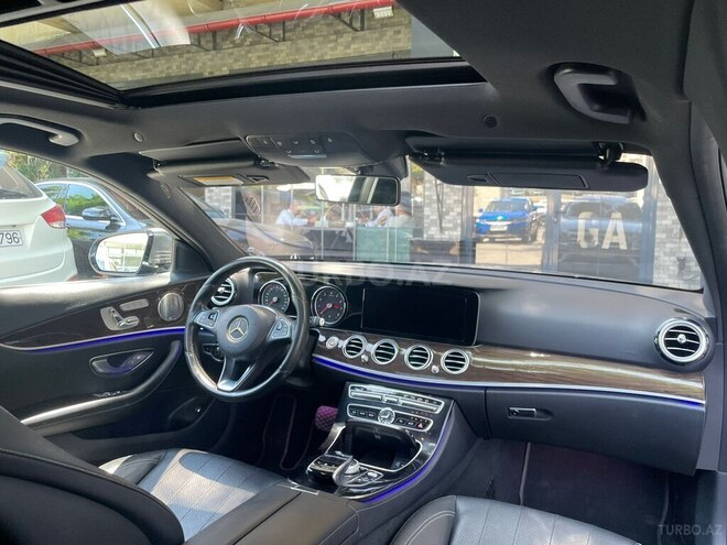 Mercedes E 300 2017, 130,357 km - 3.5 l - Bakı